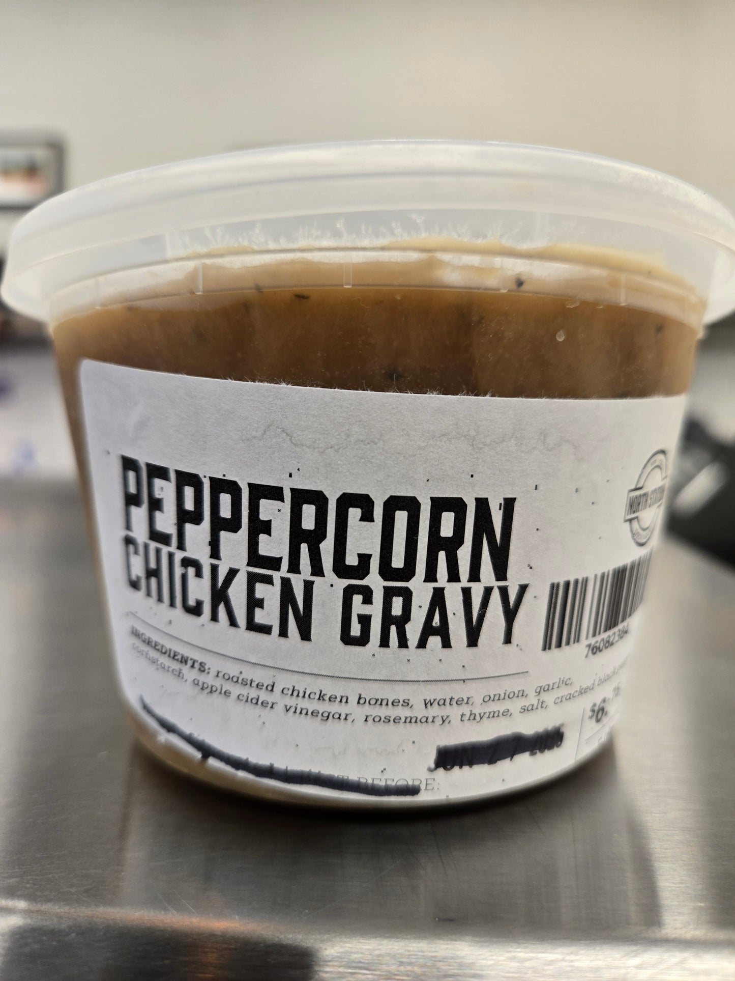 Peppercorn Chicken Gravy (500mL)-FROZEN