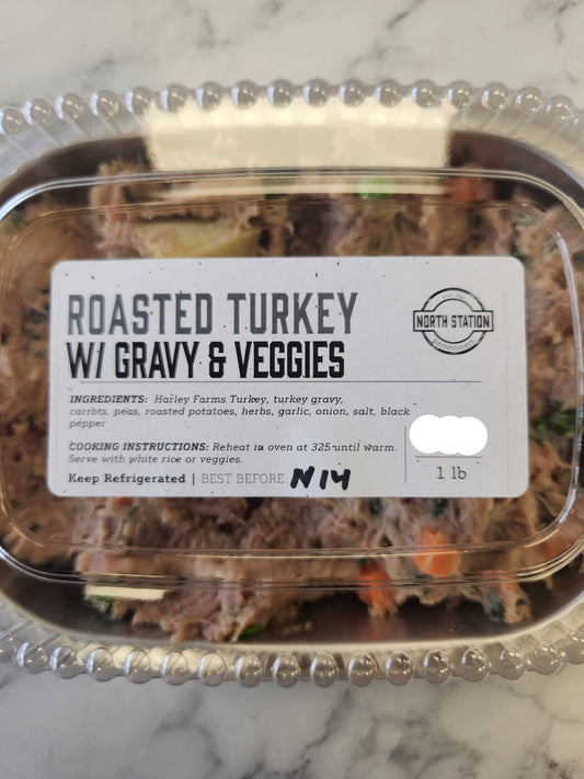 Roasted Turkey W/ Gravy & Veggies (1lb)
